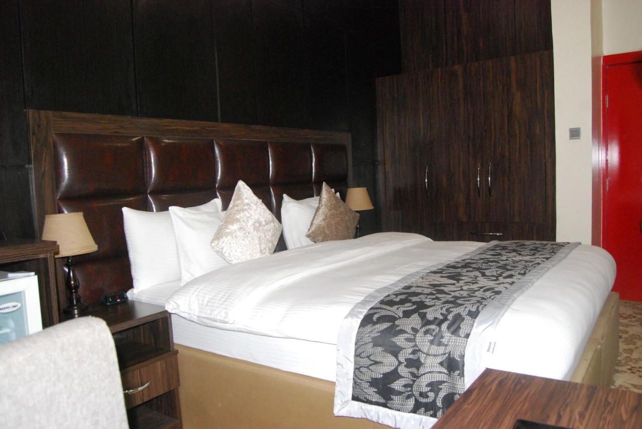 Best Western Plus Enugu Buitenkant foto