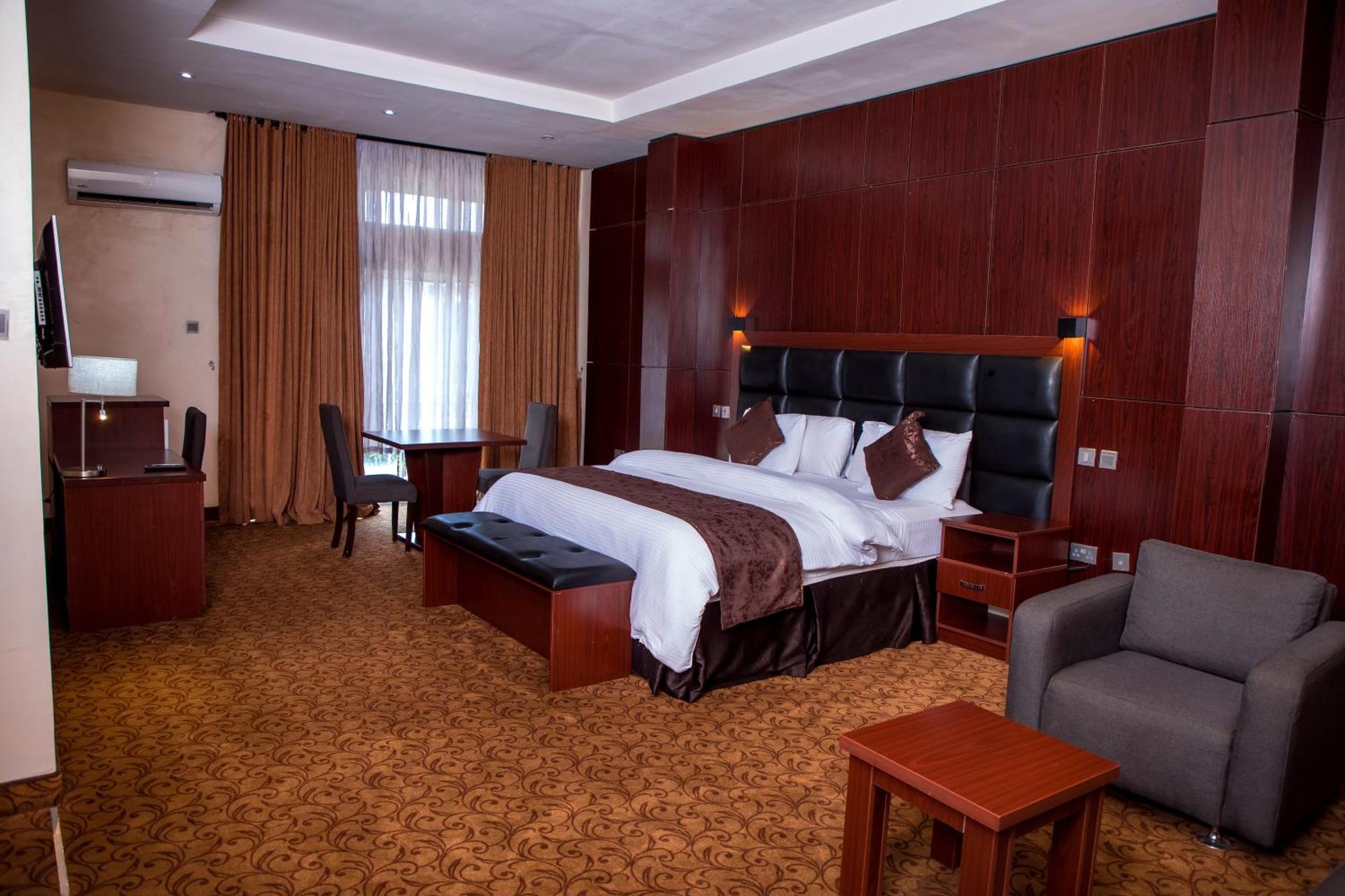 Best Western Plus Enugu Buitenkant foto