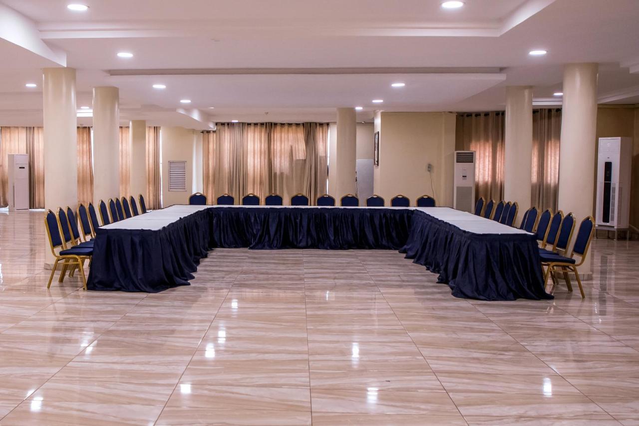 Best Western Plus Enugu Buitenkant foto